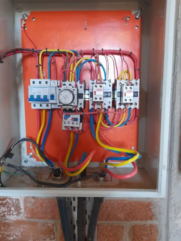 PhinCav electrical engineering Zimbabwe circuit design and construction